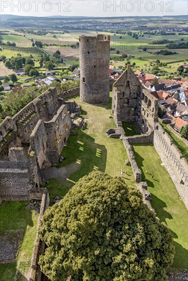 Romanesque Muenzenberg ruin