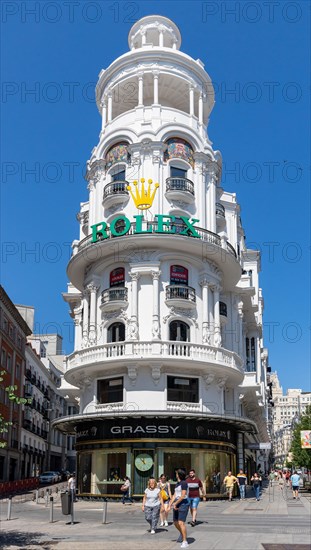 Edificio Grassy