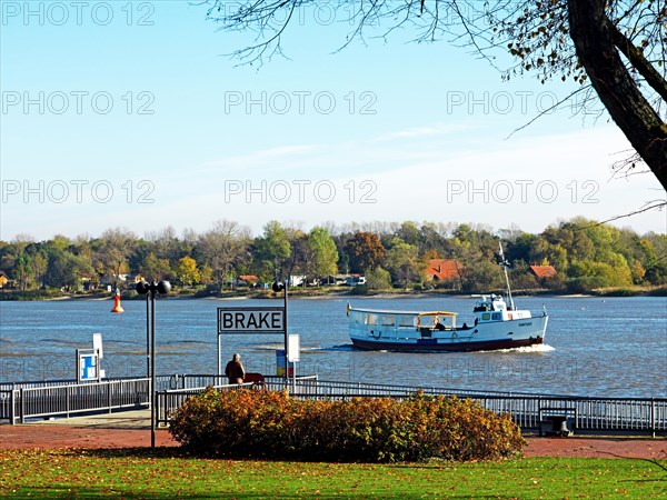 Weser ferry 'Guntsiet' on the journey from Brake to 'Harriersand'