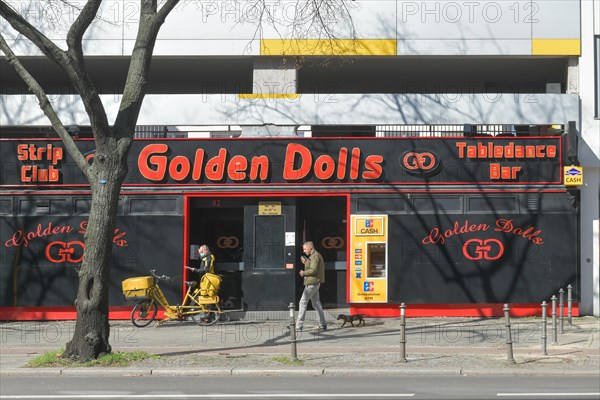 Tabledancebar 'Golden Dolls'