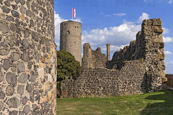 Castle towers western and eastern keep