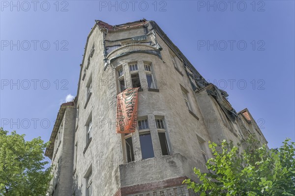 Vacant ruined house