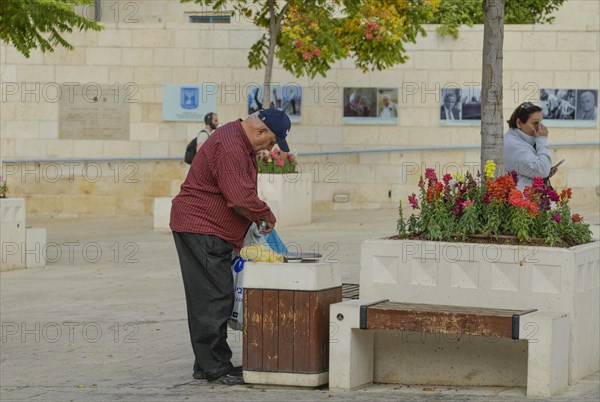 Bottle collectors