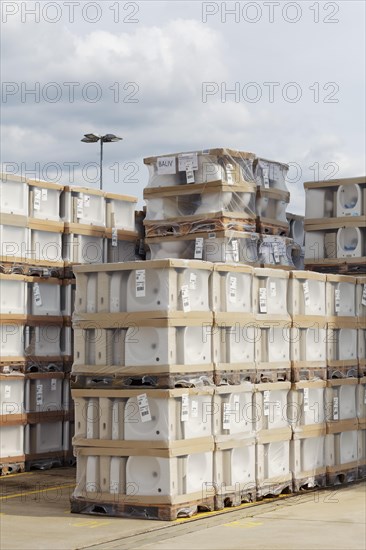 Stack of washbasins