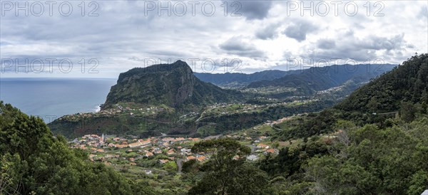 View of Eagle Rock and Porto da Cruz