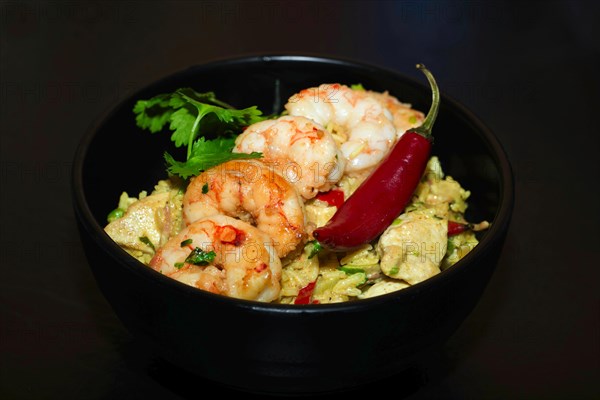 Rice dish with prawns