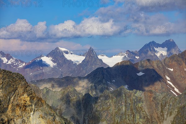 Avalanche barrier