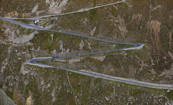 Serpentines of the Oetztal Glacier Road to the Rettenbach Glacier