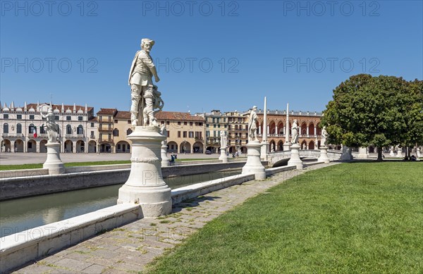 Prato della Valle square