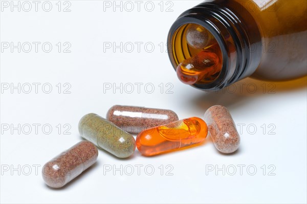 Dietary supplement capsules