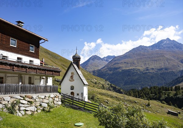 Rofenhoefe in the Rofen Valley