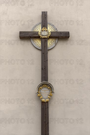Wooden cross from 1919 at the Church of the Assumption of the Virgin Mary
