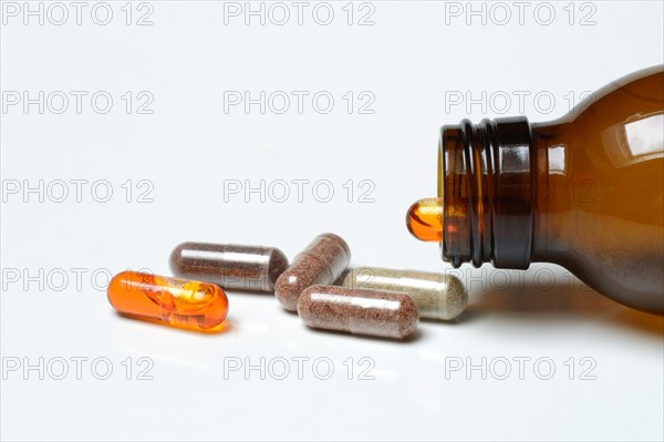 Dietary supplement capsules