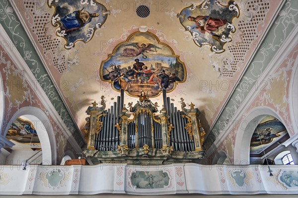 Organ loft