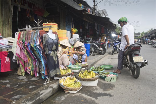 Market in Hoi An