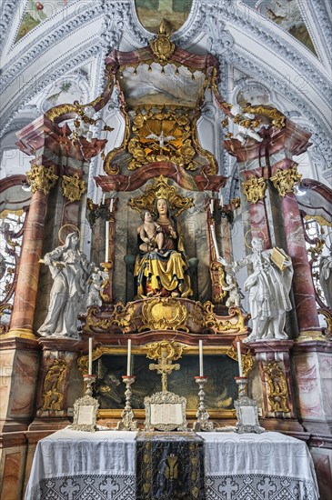 Main altar