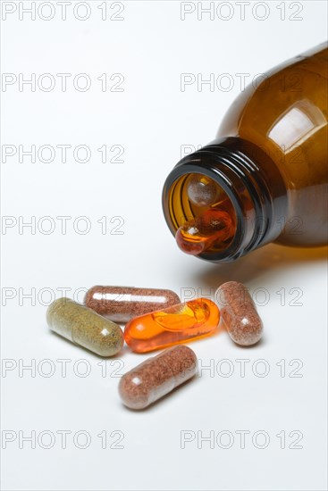 Dietary supplement capsules