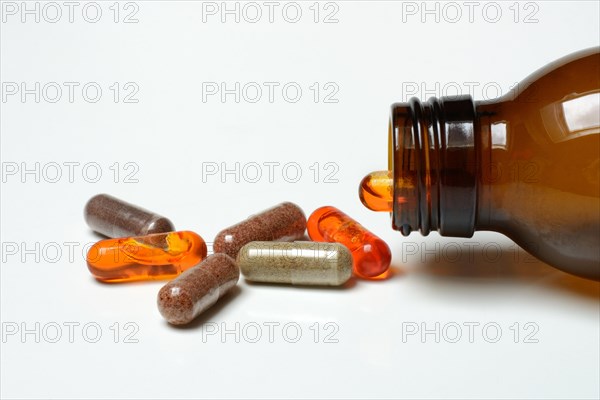 Dietary supplement capsules