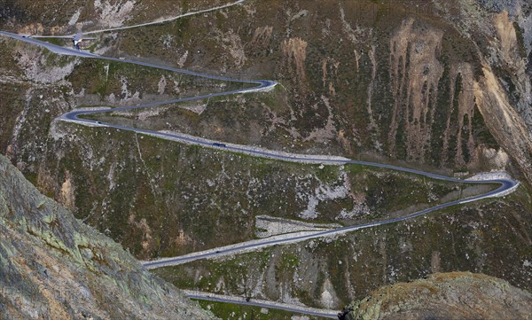 Serpentines of the Oetztal Glacier Road to the Rettenbach Glacier