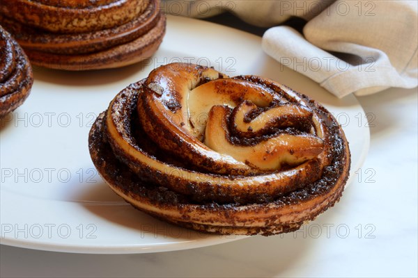 Cinnamon biscuits