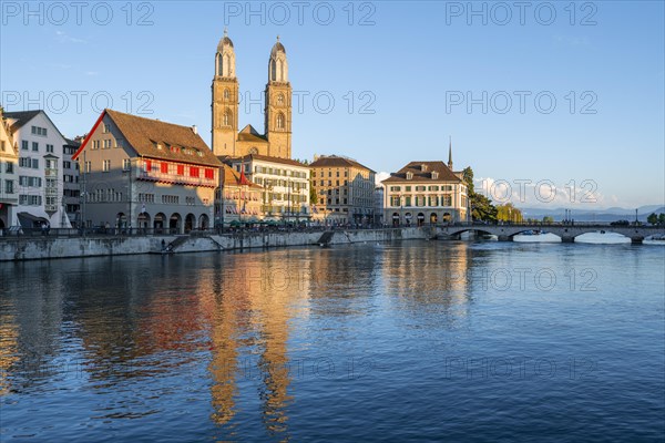 Reflection in the Limmat