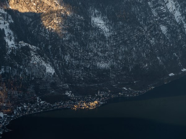 Hallstatt on Lake Hallstatt in the evening light