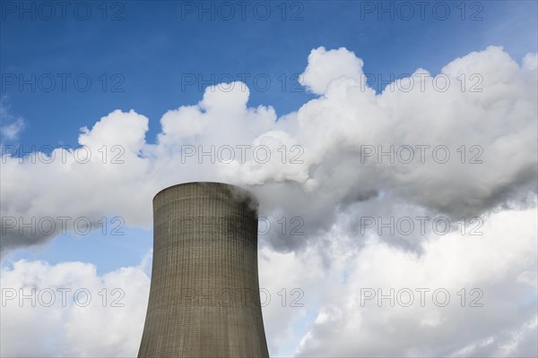 Steaming cooling tower