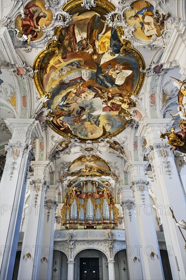 Organ gallery and ceiling frescoes