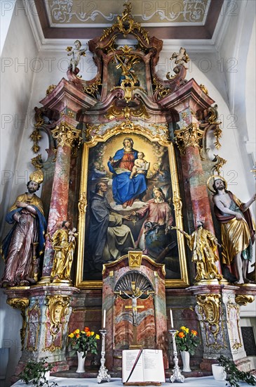 Side altar