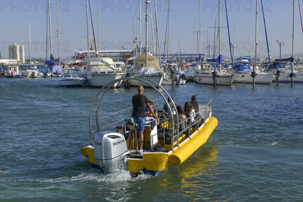 Excursion boat