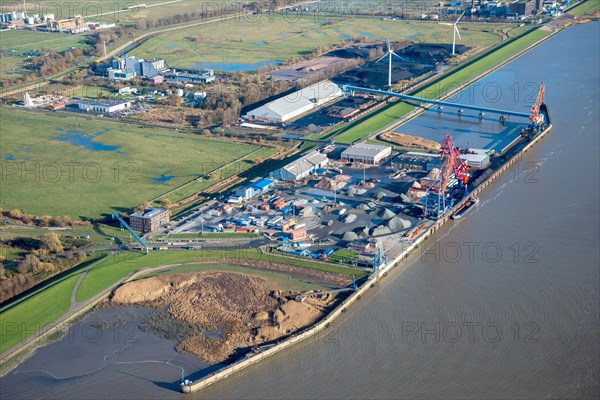 Brunsbuettel Port Elbehafen