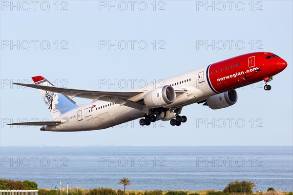 A Norwegian Boeing 787-9 Dreamliner with registration LN-LNL takes off from the airport in Barcelona