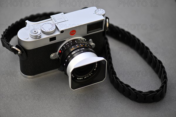 Leica M11 rangefinder camera