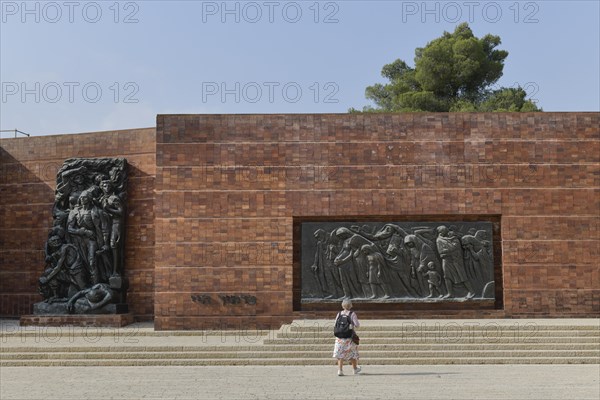 Warsaw Ghetto Square with Wall of Remembrance