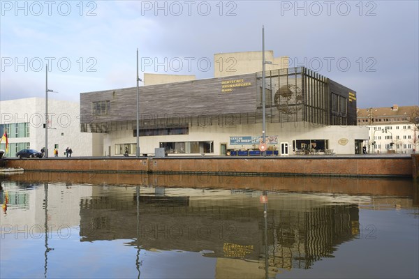 German Emigration House in the New Harbour