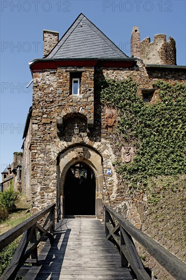 Burg Thurant Alken Moselle