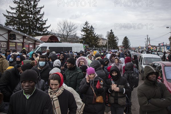 Ukrainian refugees at the border