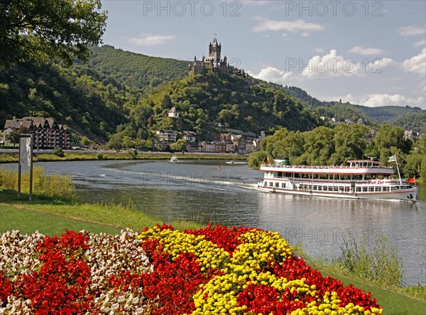 Ships Moselle Cochem Reichsburg