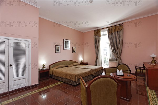 Rooms at Hotel Inglaterra