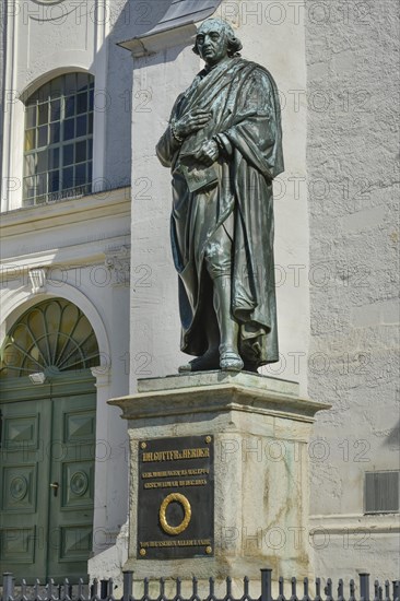 Monument to Johann Gottfried Herder