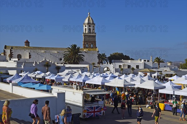 Sunday market in the old town of Teguise