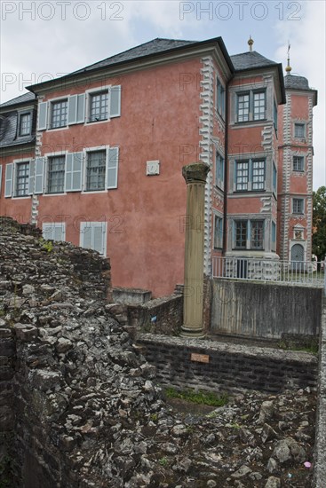Excavation in front of the Lobdengau Museum