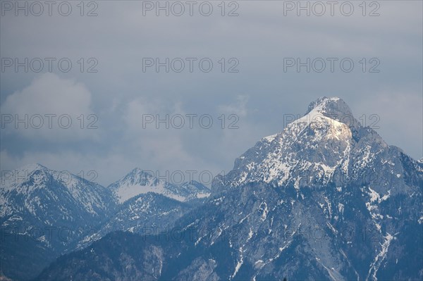 Saeuling with mountain panorama from Eisenberg