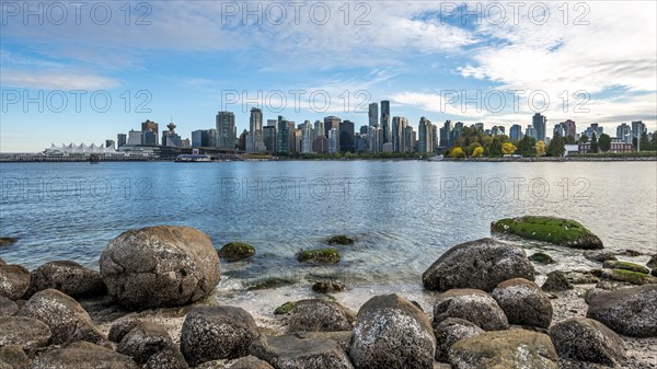 Round stones on the coast