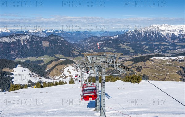 Hohe Salve gondola lift in the Skiwelt Wilder Kaiser ski area