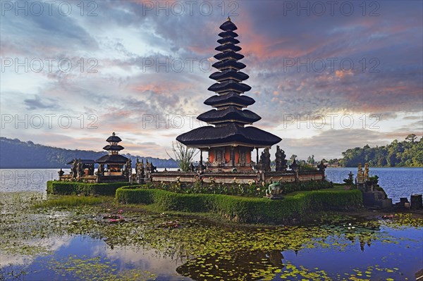 Temple Pura Ulun Danu Bratan at sunrise in Lake Bratan