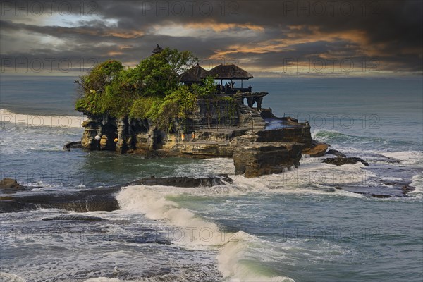 Sea temple Pura Tanah Lot