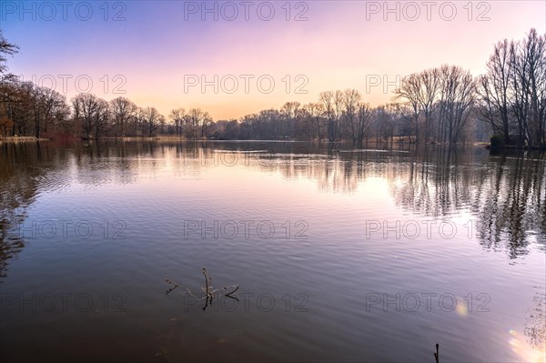 Annateich in Hanover Kleefeld at sunrise