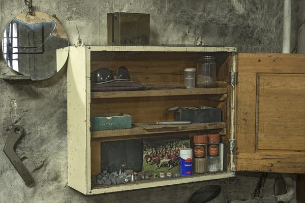 Spice cabinet for snacks in a former valve factory