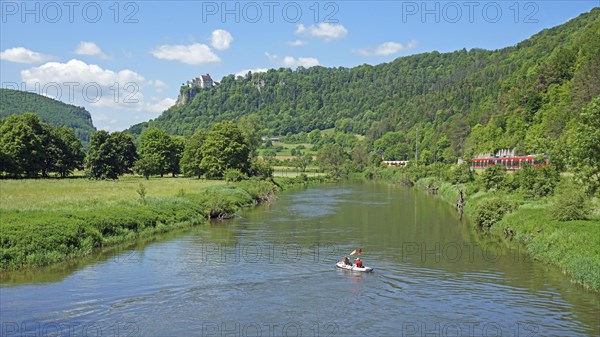 Kayakers paddling on the Danube between Hausen im Tal and Gutenstein